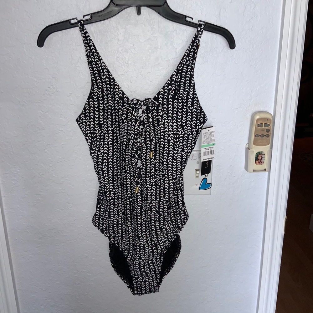 LaBlanca NWT one piece size 8